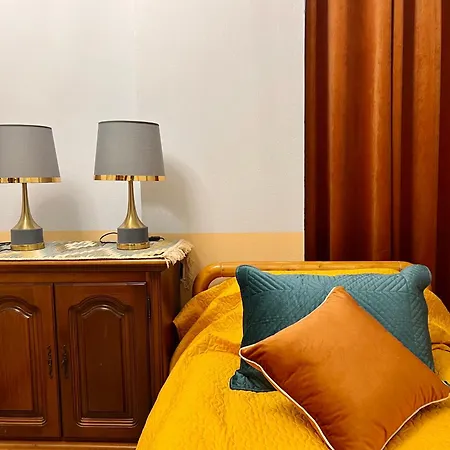Elda Yellow Palace, Pazari I Ri Apartament Tirana