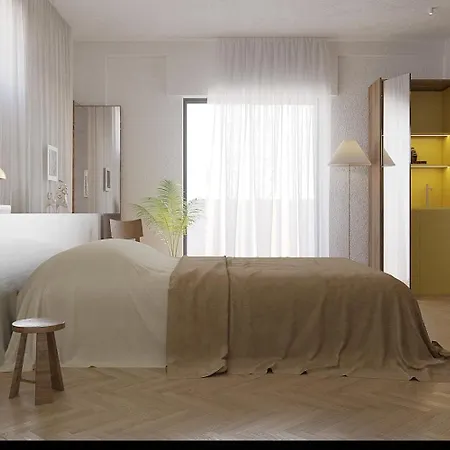 Elda Yellow Palace, Pazari I Ri *