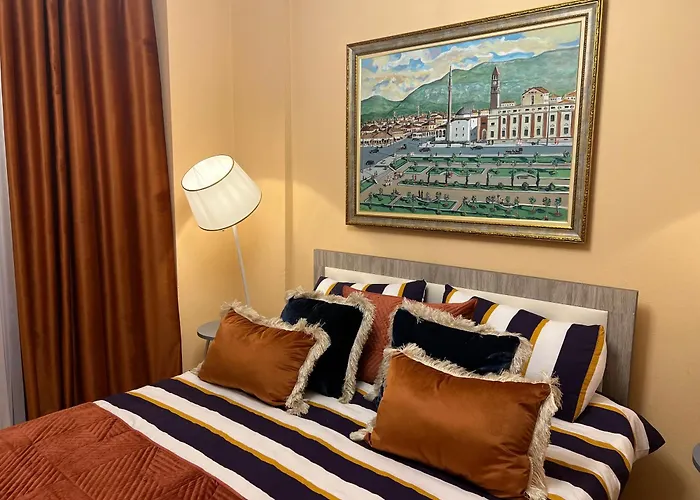 Apartment Elda Yellow Palace, Pazari I Ri Tirana