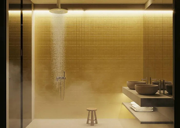 Elda Yellow Palace, Pazari I Ri Tirana