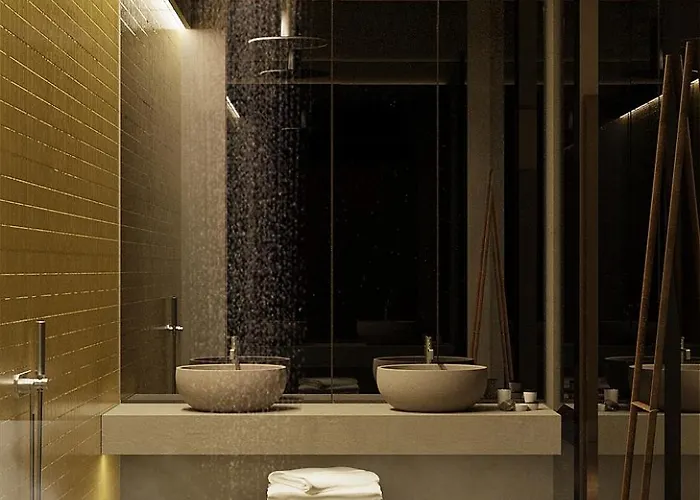 Elda Yellow Palace, Pazari I Ri *